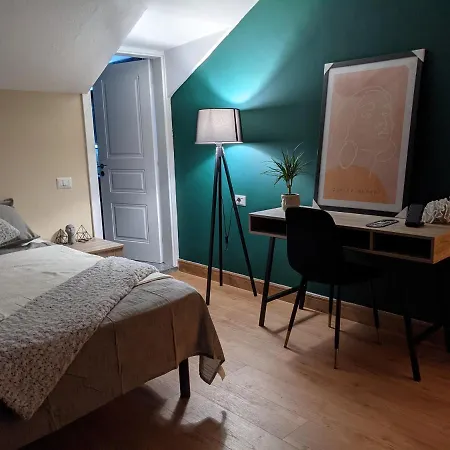 Bed & Breakfast Condesa Tirana