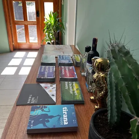 Condesa Alojamento de Acomodação e Pequeno-almoço Tirana