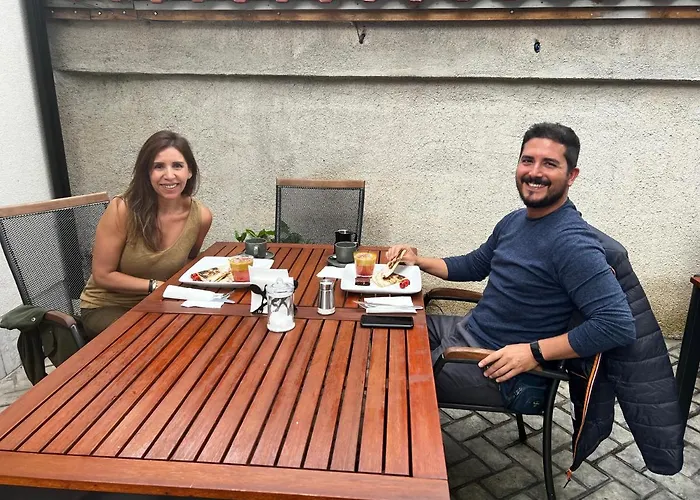 Condesa 3* Tirana